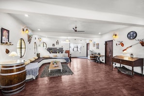 Interior - ALAYA STAYS KHADE FARMS 4BHK PetFriendly (Malavalli)