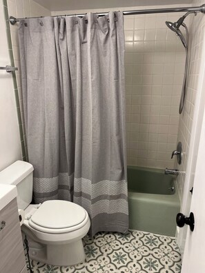 Hair dryer, towels - Oceanfront 3BR/2BA Camelot, Ocean City, MD w/  Balcony Views, Pool & Beach Access (Ocean City)