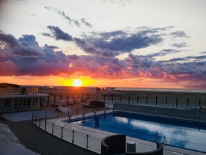 Pool - Cozy Koksijde Apartment Near Beach (Koksijde)