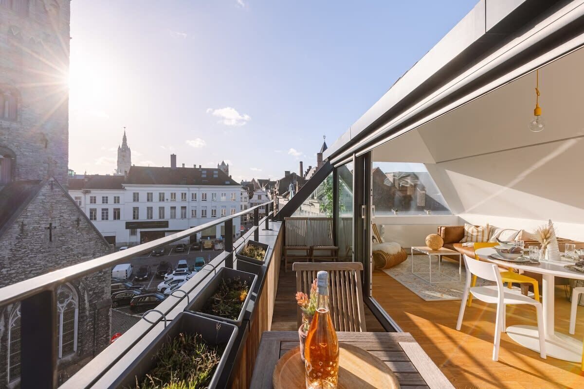 Small cozy terrace