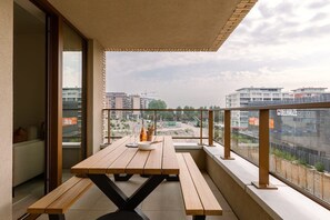 Outdoor dining - Casiola - Family apartment located by the sea (Oostende)