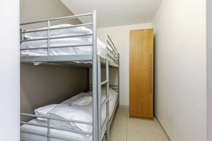 2 bedrooms, WiFi, bed sheets - Beachside Bliss in Blankenberge (Blankenberge)