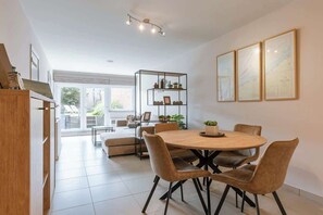 Dining - Beachside Bliss in Blankenberge (Blankenberge)