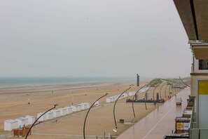 On the beach - Luxury Seaside Apartment in De Panne (De Panne)