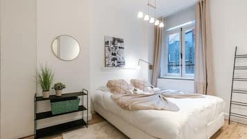5 slaapkamers, een strijkplank/strijkijzer, wifi, beddengoed