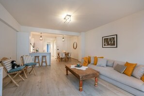 TV, offices - Casiola - Modern 2 bedroom in centre of Knokke (Knokke-Heist)