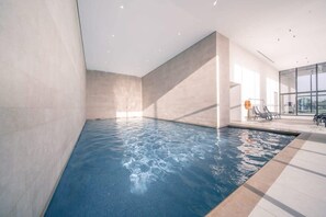 Pool - Apartment with private pool + fitness acces (Oostende)