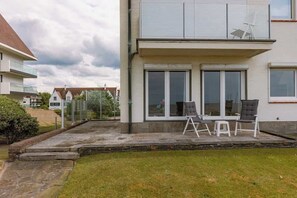 Terrace/patio - Beachfront retreat at Knokke-Heist (Knokke-Heist)