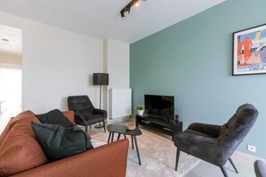 TV, offices - Casiola - Cozy seaside apartment with terrace (Oostende)