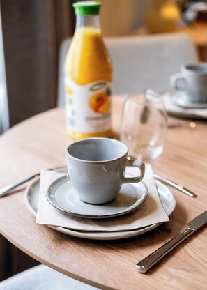 Breakfast meal - Cozy Duplex Studio with City Views Ghent (Gent)