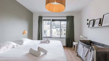 2 chambres, lit parapluie, Wi-Fi, draps fournis