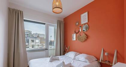 Renovated Apartment 5 Min to Beach