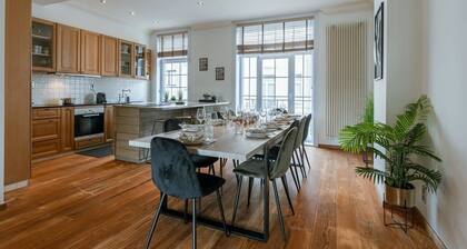 Villa Willy Spacious Retreat for Twelve Guests