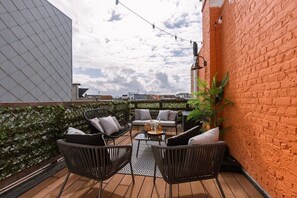 Terrace/patio - Villa Willy Spacious Retreat for Twelve Guests (Blankenberge)