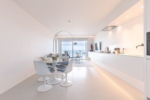 Dining - Casiola - Cozy modern studio with magnificent sea- (Knokke-Heist)