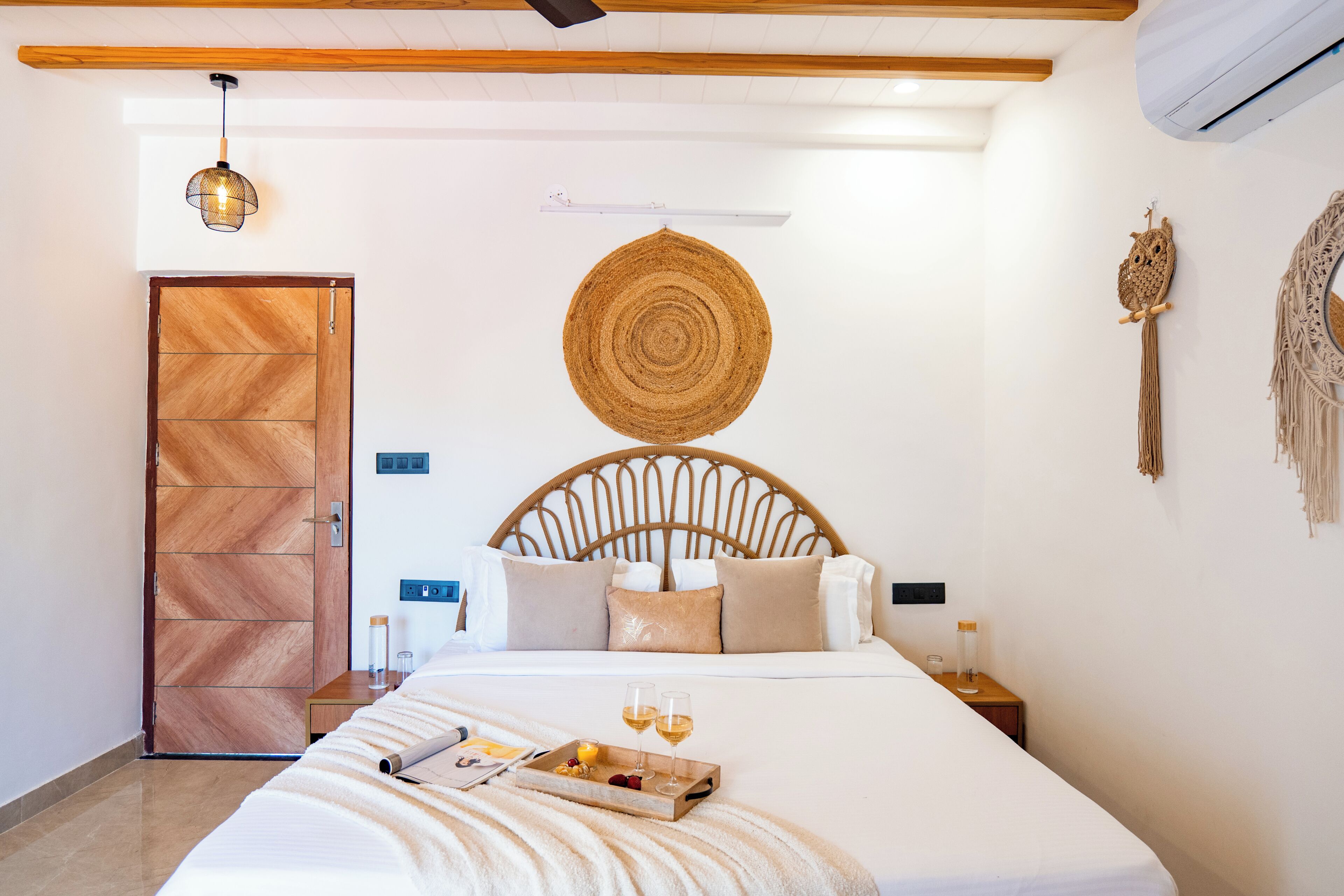 Deluxe Villa | Iron/ironing board, free WiFi