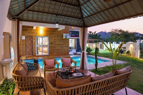 ELIVAAS Casa llios Stuning Getaway Villa
