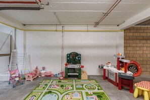 Children’s area - Cozy Family Retreat in Koksijde (Koksijde)