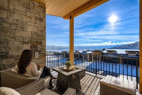 Luxurious 4-Bedroom RetreatClose to Deer Valley East Village 1936 4 Home