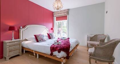 Luxurious Family Villa with Garden in Wingene