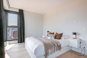 2 habitaciones, escritorio, wifi y ropa de cama 