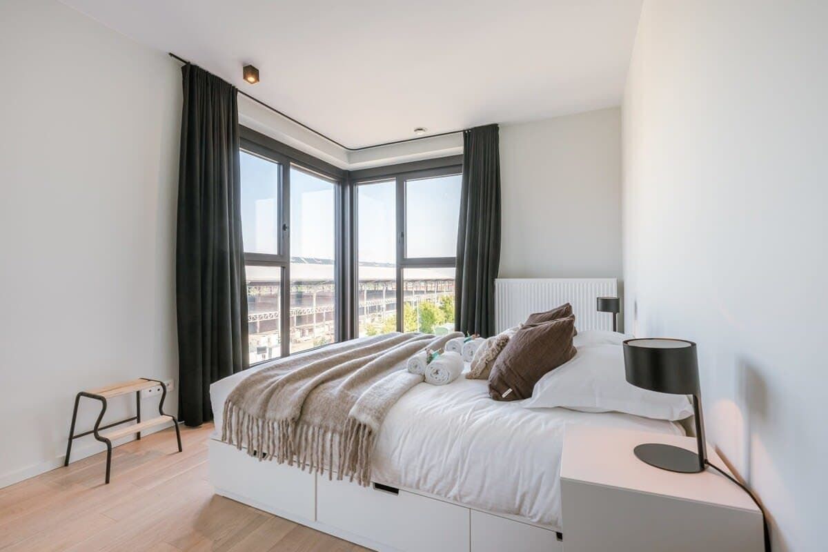 2 slaapkamers, een bureau, wifi, beddengoed