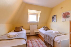 3 bedrooms, WiFi, bed sheets - Casiola - Pleasant apartment near the beach (De Haan)