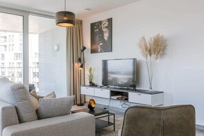 TV, offices - Casiola - Bright apartment with seaview (Bredene)