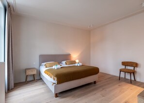 1 bedroom, WiFi, bed sheets - Casiola - Bright apartment with terrace in heart of Ghent (Gent)