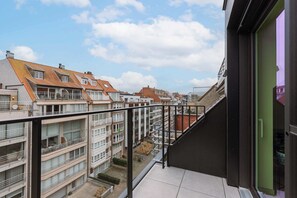 Property grounds - Casiola - Home feeling apartment on top location (Knokke-Heist)
