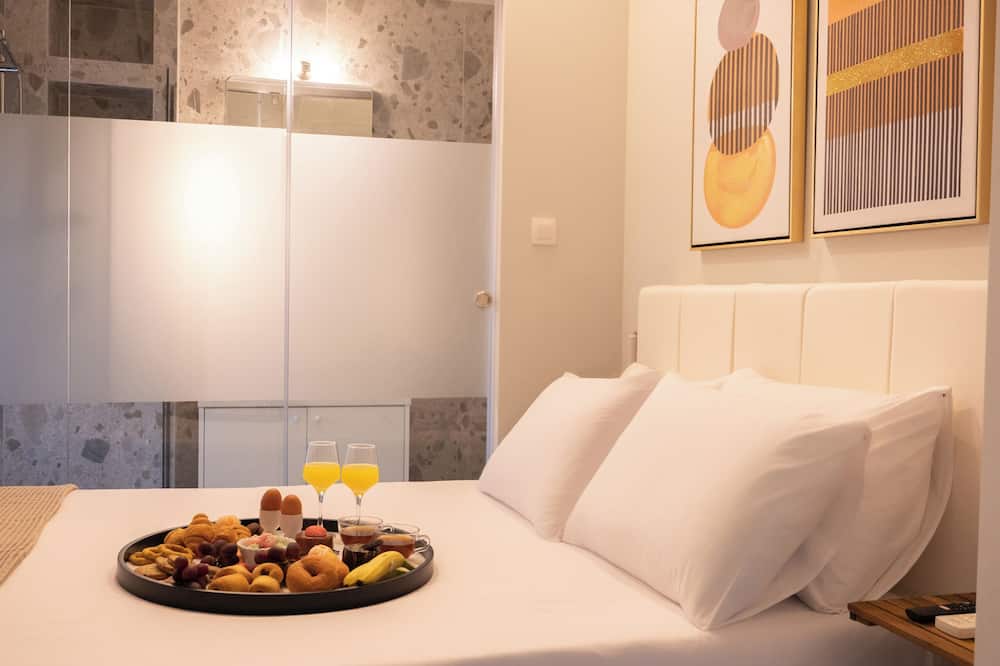 Azure II Suite