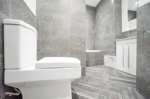 Spa - A - Delux 2-bedroom apartment in the center of Thatcham (Thatcham)