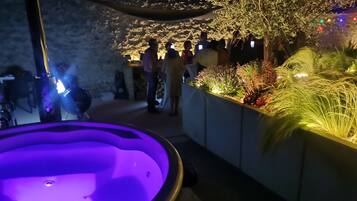 Baignoire à remous intérieure