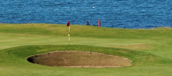 4-Bed Coastal House, On the WAW, just Minutes from Doonbeg & Lahinch Golf Vourse