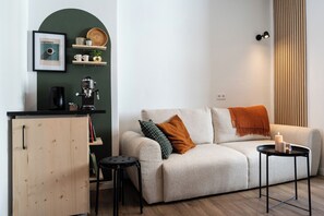 Living area - Furnished Apartment in Jena - Stylish & Central (Damenviertel) (Jena)