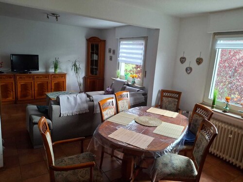 Ferienhaus in Ruhiger Waldrandlage in Hemer- Ihmert