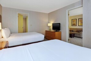 Room - Hilton Auburn Hills Suites (Auburn Hills)