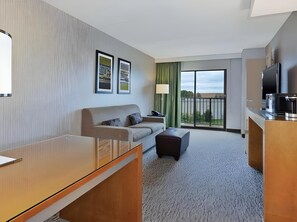 Living area - Hilton Auburn Hills Suites (Auburn Hills)