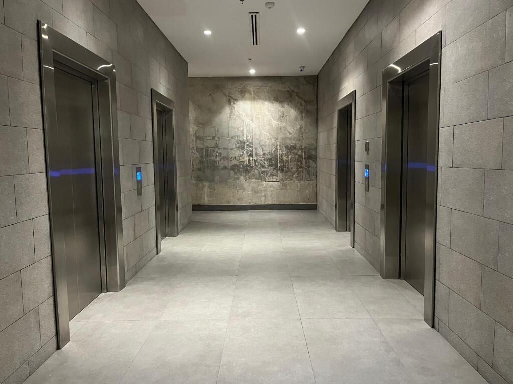 Apartment, Balkon, eingeschränkter Meerblick | Innenbereich