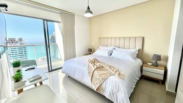 Apartment, Balcony, Partial Sea View