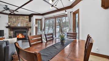 Family Condo, Patio, Mountain View | Dining