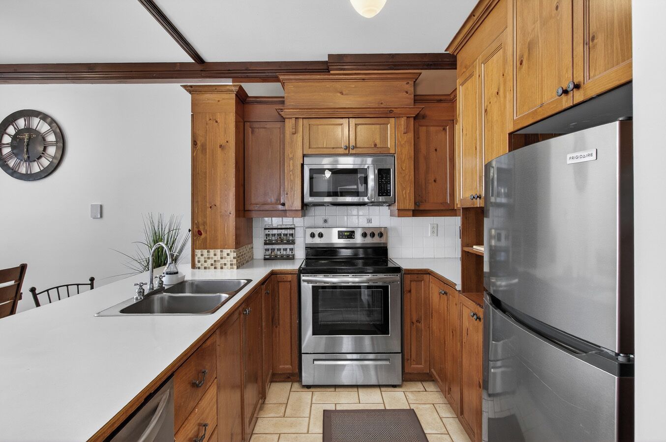 Condo familiar, patio, vista a la montaña | Cocina privada