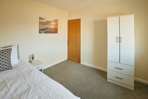 2 chambres, draps fournis