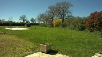 Enceinte de lâhĂ©bergement