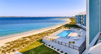 2BD Condo | Pensacola Beach | Pool