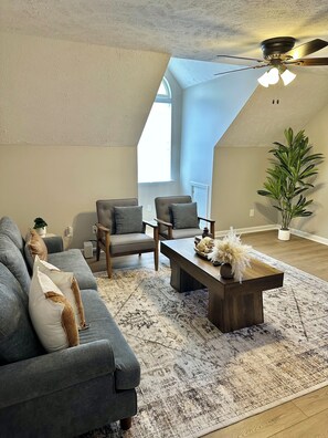 Living area - The Social House (Smyrna)