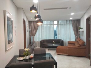 Deluxe Apartment, Pool View | Living area - Vortex Suites KLCC bY Chia (Kuala Lumpur)
