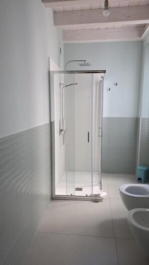 Deluxe-Apartment, Balkon | Badezimmer