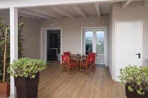 Comfort-Apartment | Speisen im Freien