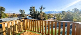 Paradise Valley Townhome with Stunning Mountain Views and Unmatched Comfort.